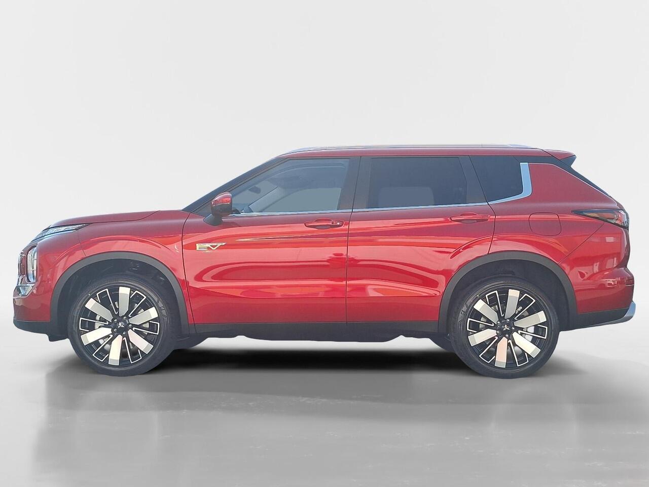 Mitsubishi OUTLANDER 2.4 PHEV First Edition |¤6.000,- VOORRAADKORTING| OP=OP| 8 Jaar garantie|