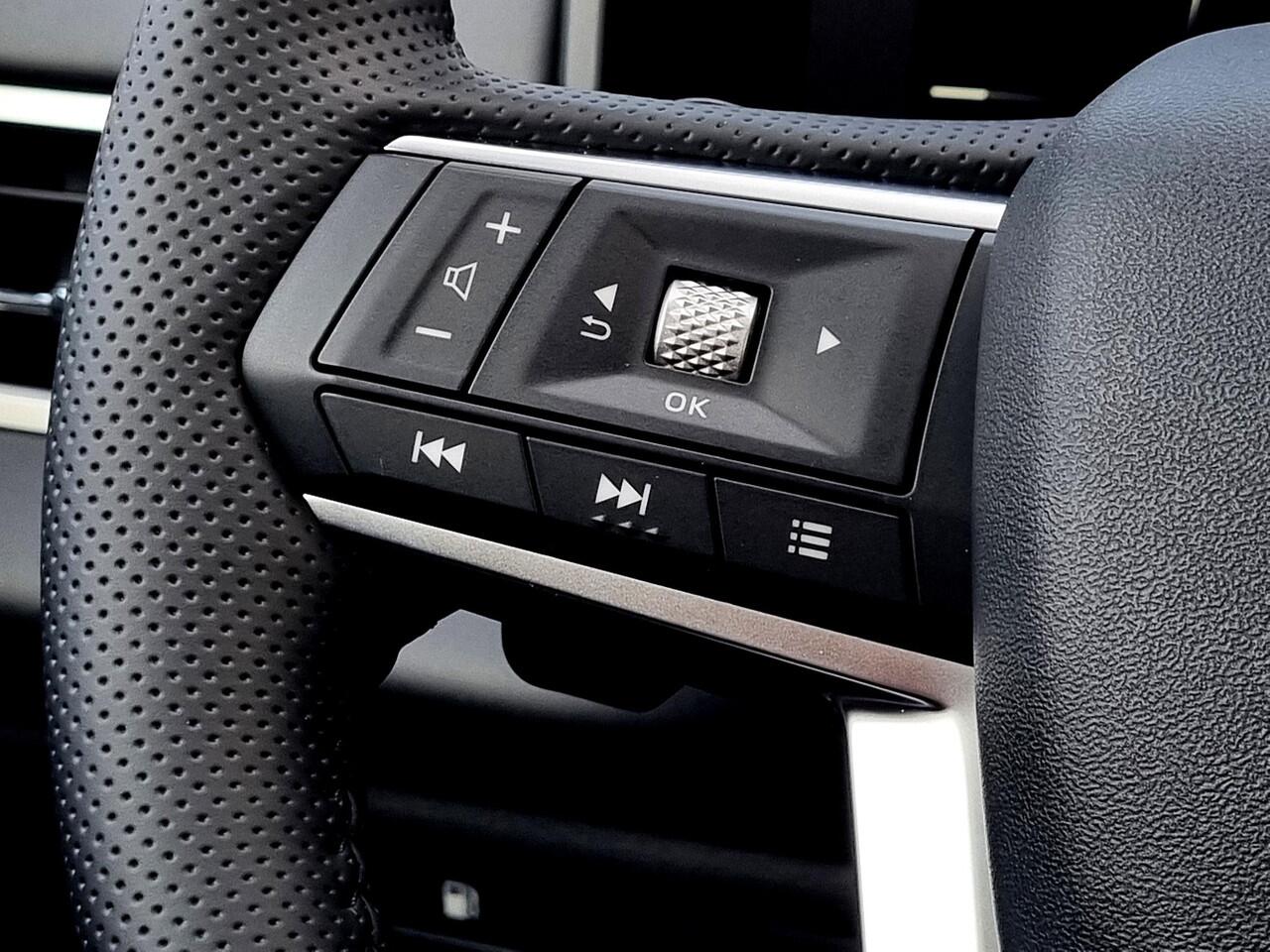 Mitsubishi OUTLANDER 2.4 PHEV Intense / Gratis Afneembare Trekhaak t.w.v. ¤1.449,- / ¤6.000,- Voordeel Op Nieuwprijs / Elektrische Range 86 KM WLTP / 1600KG Trekgewicht / 8 Jaar Fabrieksgarantie