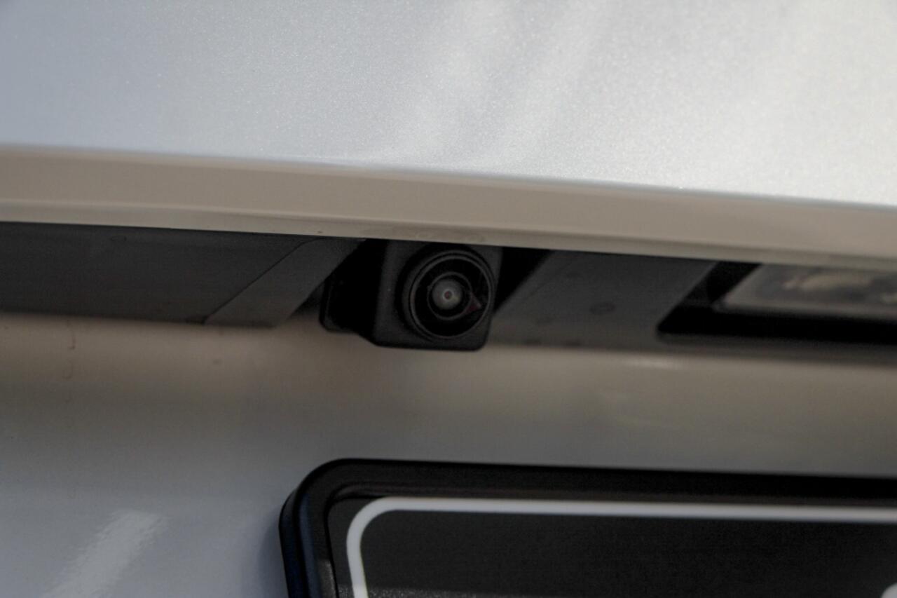 Mitsubishi OUTLANDER 2.4i PHEV Instyle | voorraad korting ¤8000,-