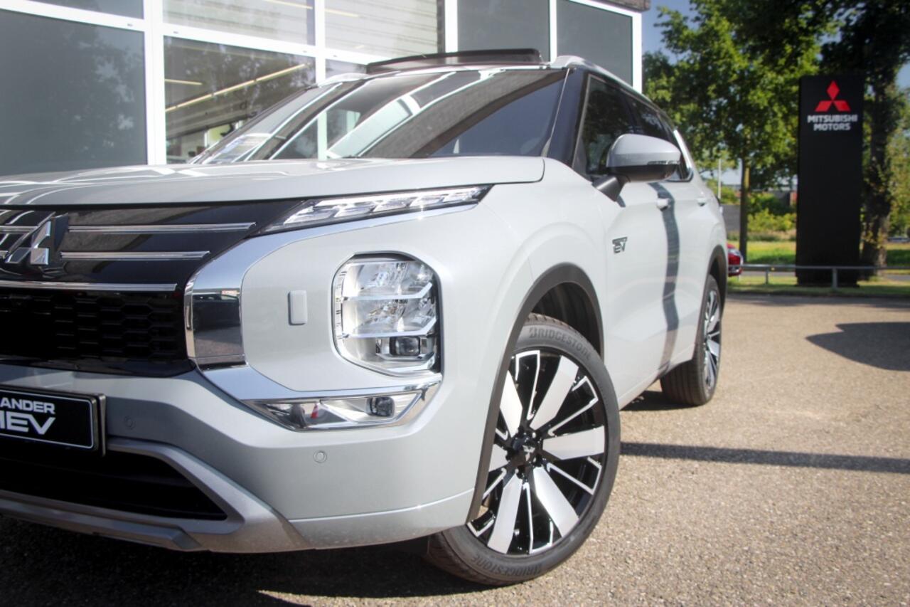 Mitsubishi OUTLANDER 2.4 PHEV Instyle+