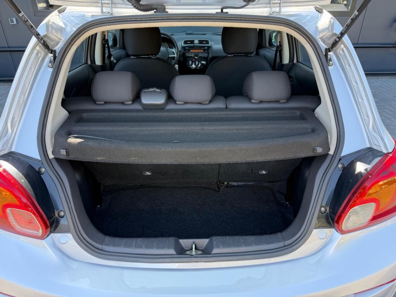 Mitsubishi SPACE STAR 1.0 Cool+ / Airco / 5-deurs / AUX