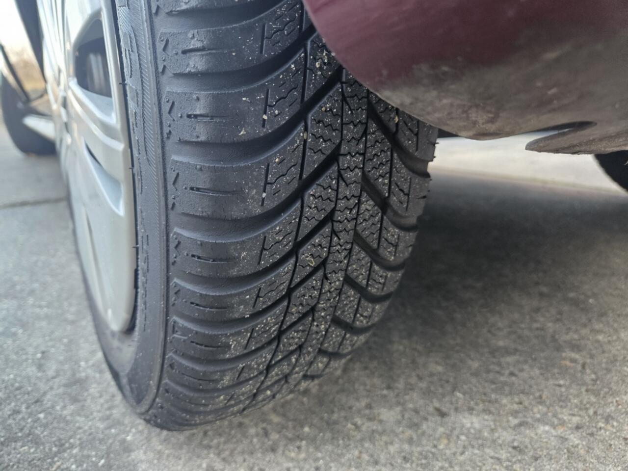 Mitsubishi SPACE STAR 1.0 Cool+