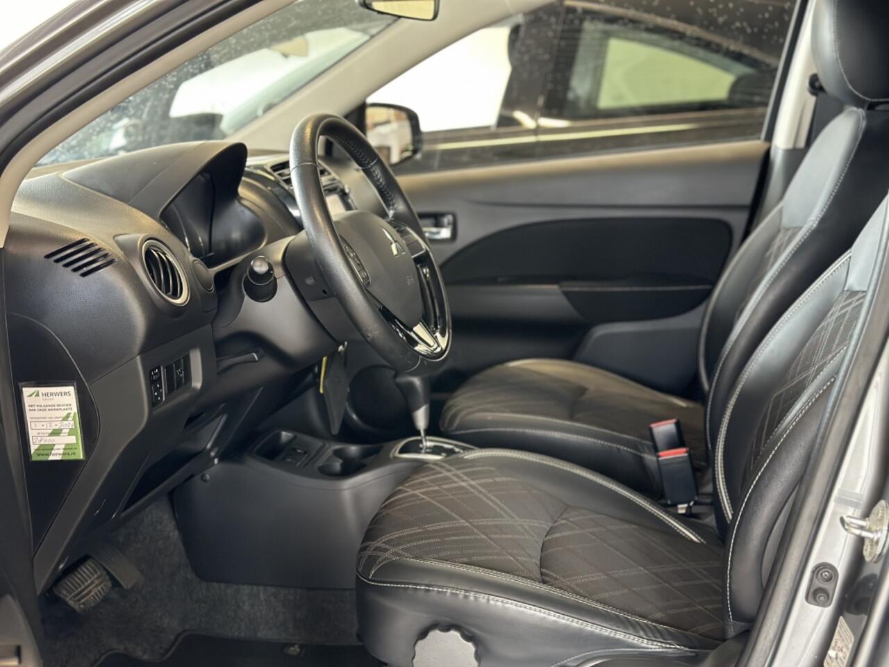 Mitsubishi SPACE STAR 1.2 Instyle Automaat*1e Eigenaar*Dealer onderhouden*5drs*Navi*Ha