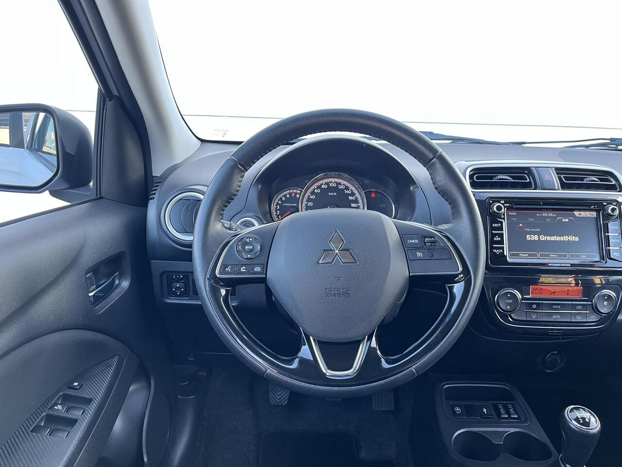 Mitsubishi SPACE STAR 1.2 Nova / airco (automatisch)/ Apple Carplay/Android Auto/ navigatiesysteem full map/ voorstoelen verwarmd/