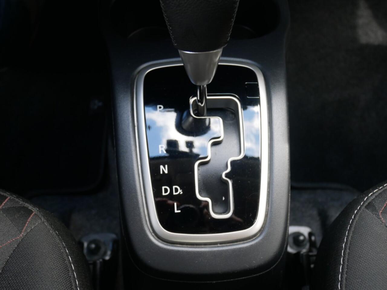 Mitsubishi SPACE STAR 1.2 ADVANCE **Airco//Navi//Lm **