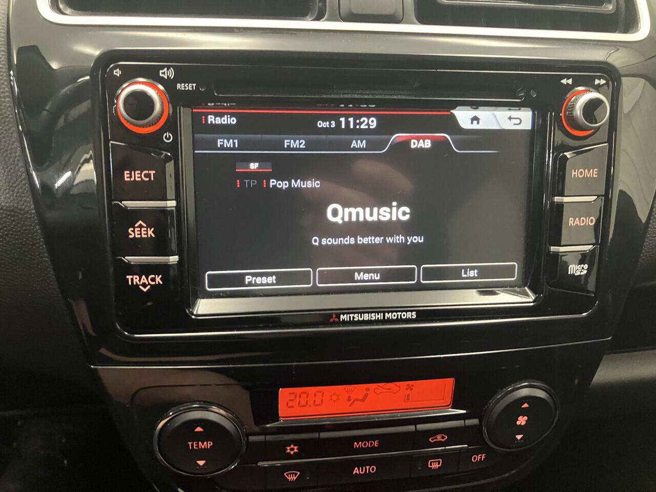 Mitsubishi SPACE STAR 1.2 Nova / Eerste Eigenaar / Dealer Onderhouden / Navigatie / Keyless / Cruise Control / Climate Control /