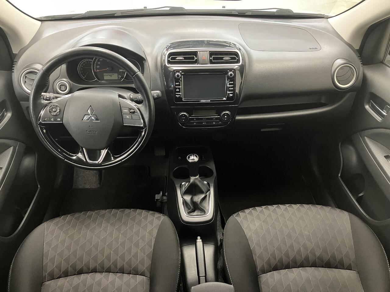 Mitsubishi SPACE STAR 1.2 Nova / Eerste Eigenaar / Dealer Onderhouden / Navigatie / Keyless / Cruise Control / Climate Control /