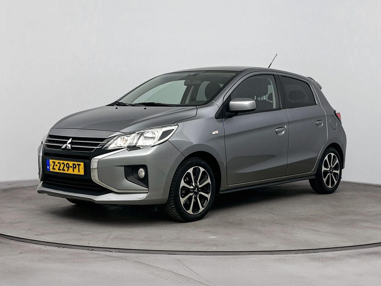 Mitsubishi SPACE STAR 1.2 Nova | Automaat | Apple Carplay/Android Auto | Airco | Navigatie | Stoelverwarming | All season banden | Parkeersensoren achter |