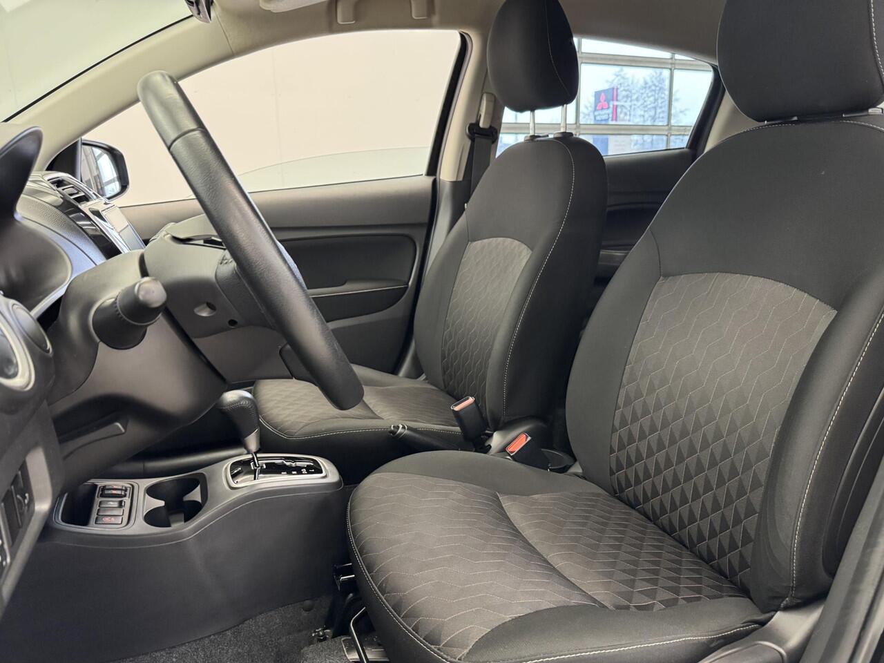 Mitsubishi SPACE STAR 1.2 Intense | Automaat | Clima | Camera | Garantie tot 29-9-2030!