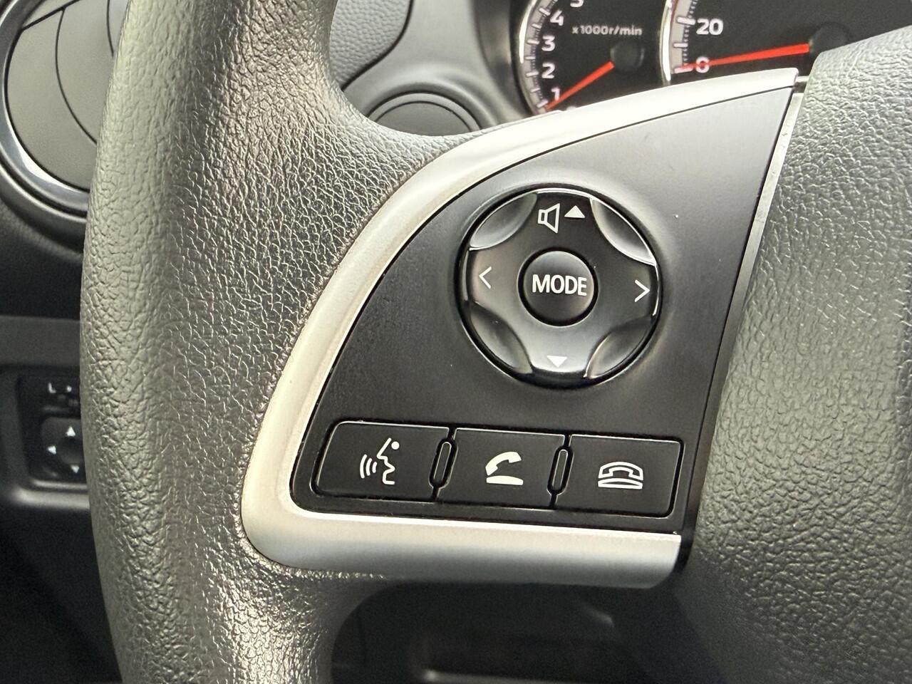 Mitsubishi SPACE STAR 1.2 Cool+ / Airco / Navigatie door Apple CarPlay & Android Auto / Garantie t/m 31-03-2030 / Bluetooth /