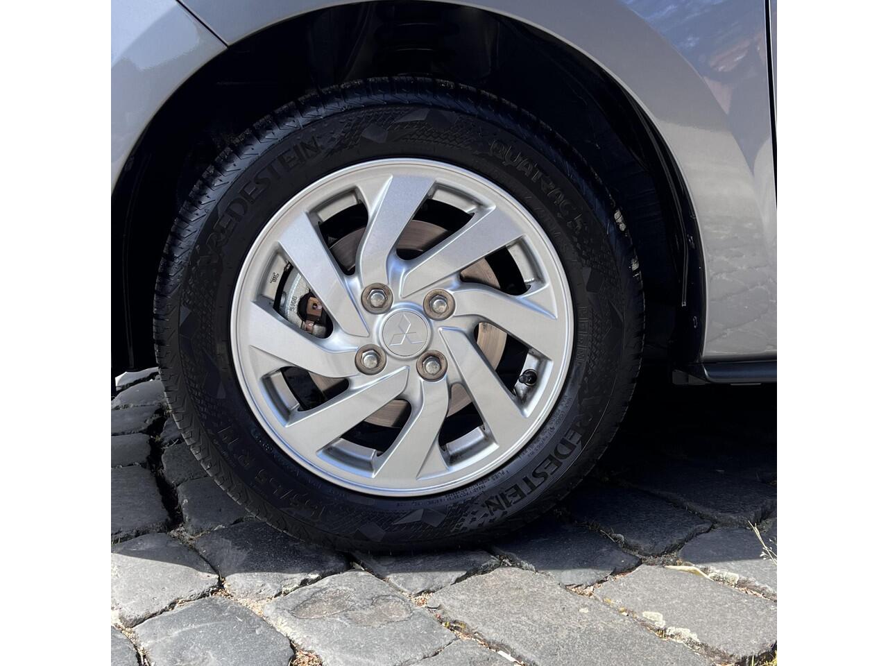 Mitsubishi SPACE STAR 1.2 Dynamic | 1e eigenaar | LMV | ALL-Season | Carplay | All-in rijklaarprijs