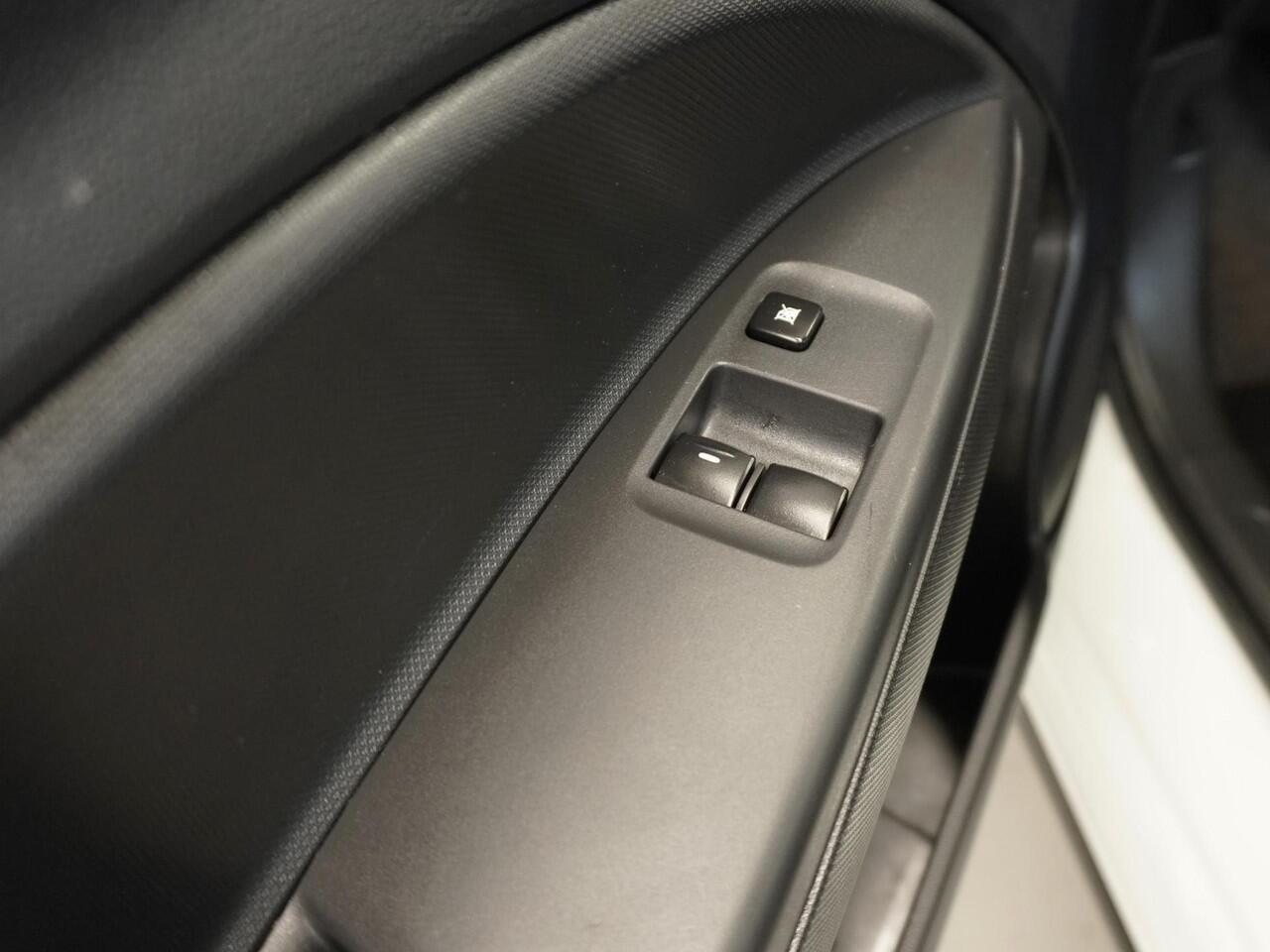 Mitsubishi SPACE STAR 1.2 Connect+ Apple Carplay / Android Auto | Garantie tot 25-09-2031