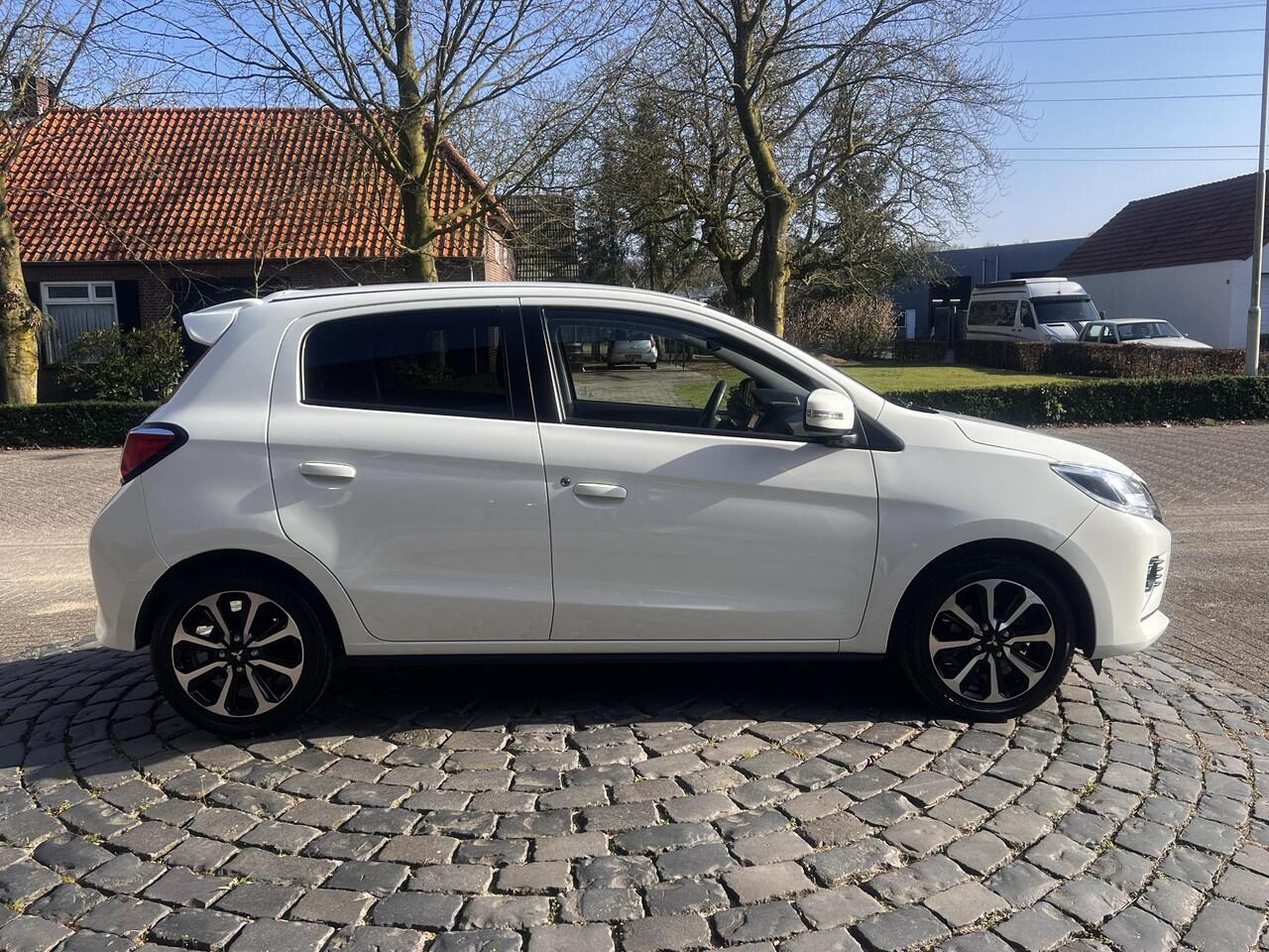 Mitsubishi SPACE STAR 1.2 Instyle | 15" LMV | Leder | Carplay | Camera | All-in rijklaarprijs
