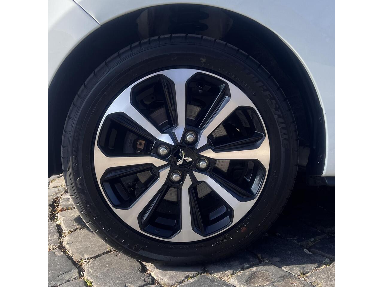 Mitsubishi SPACE STAR 1.2 Instyle | 15" LMV | Leder | Carplay | Camera | All-in rijklaarprijs