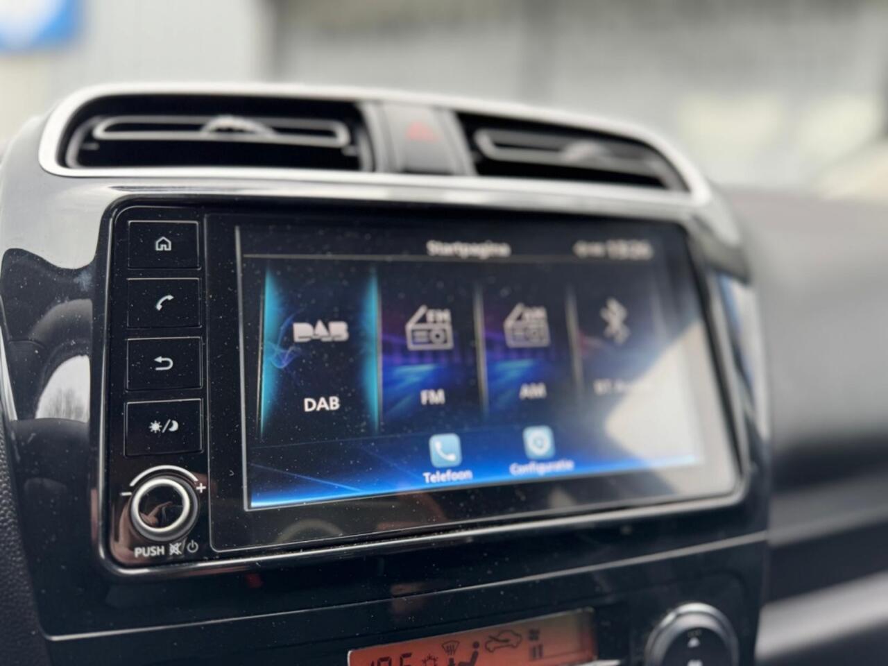 Mitsubishi SPACE STAR 1.2 Instyle | Carplay | Stoelverwarming | AUTOMAAT