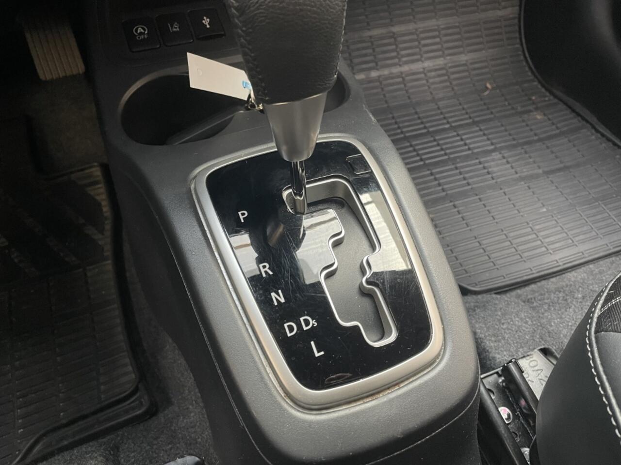 Mitsubishi SPACE STAR 1.2 Instyle | Carplay | Stoelverwarming | AUTOMAAT