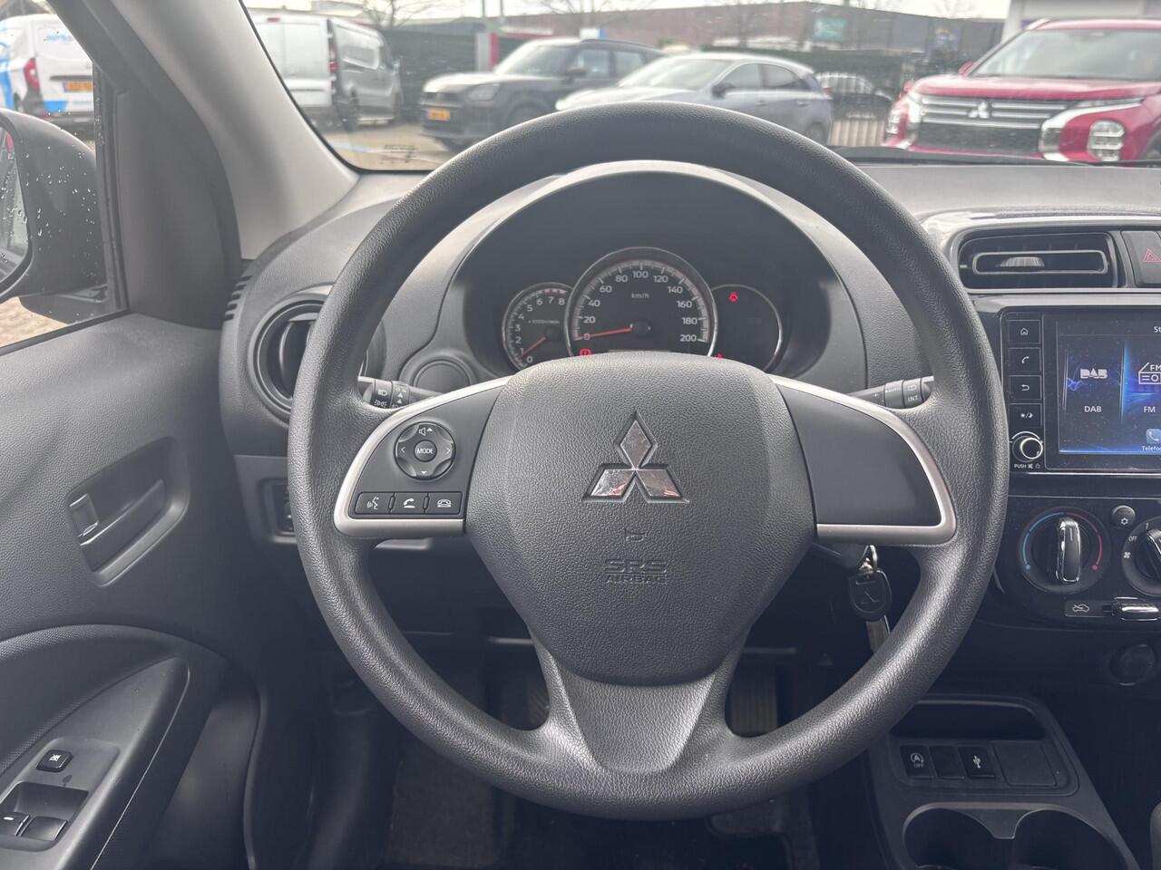 Mitsubishi SPACE STAR 1.2 Connect+