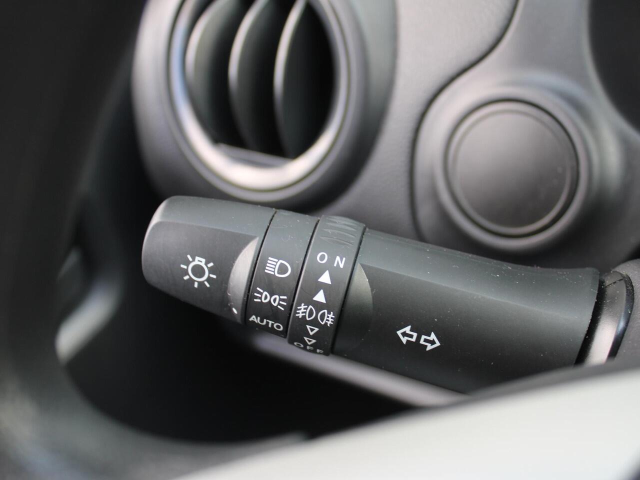 Mitsubishi SPACE STAR 1.2 Connect+ | Airco | Apple Carplay | Android Auto | Licht-/regensensor | Weinig km |