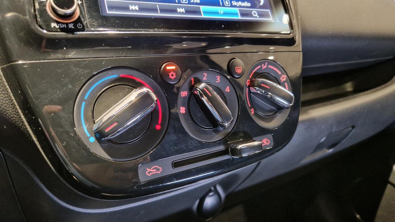 Mitsubishi SPACE STAR 1.2 Connect+