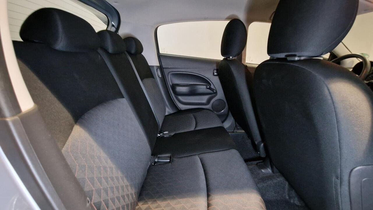 Mitsubishi SPACE STAR 1.2 Connect+