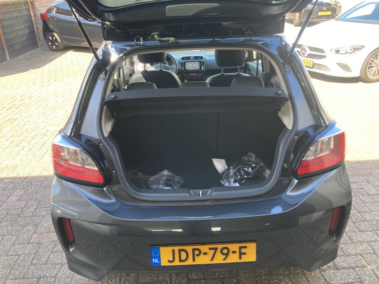 Mitsubishi SPACE STAR 1.2 Instyle AUTOMAAT