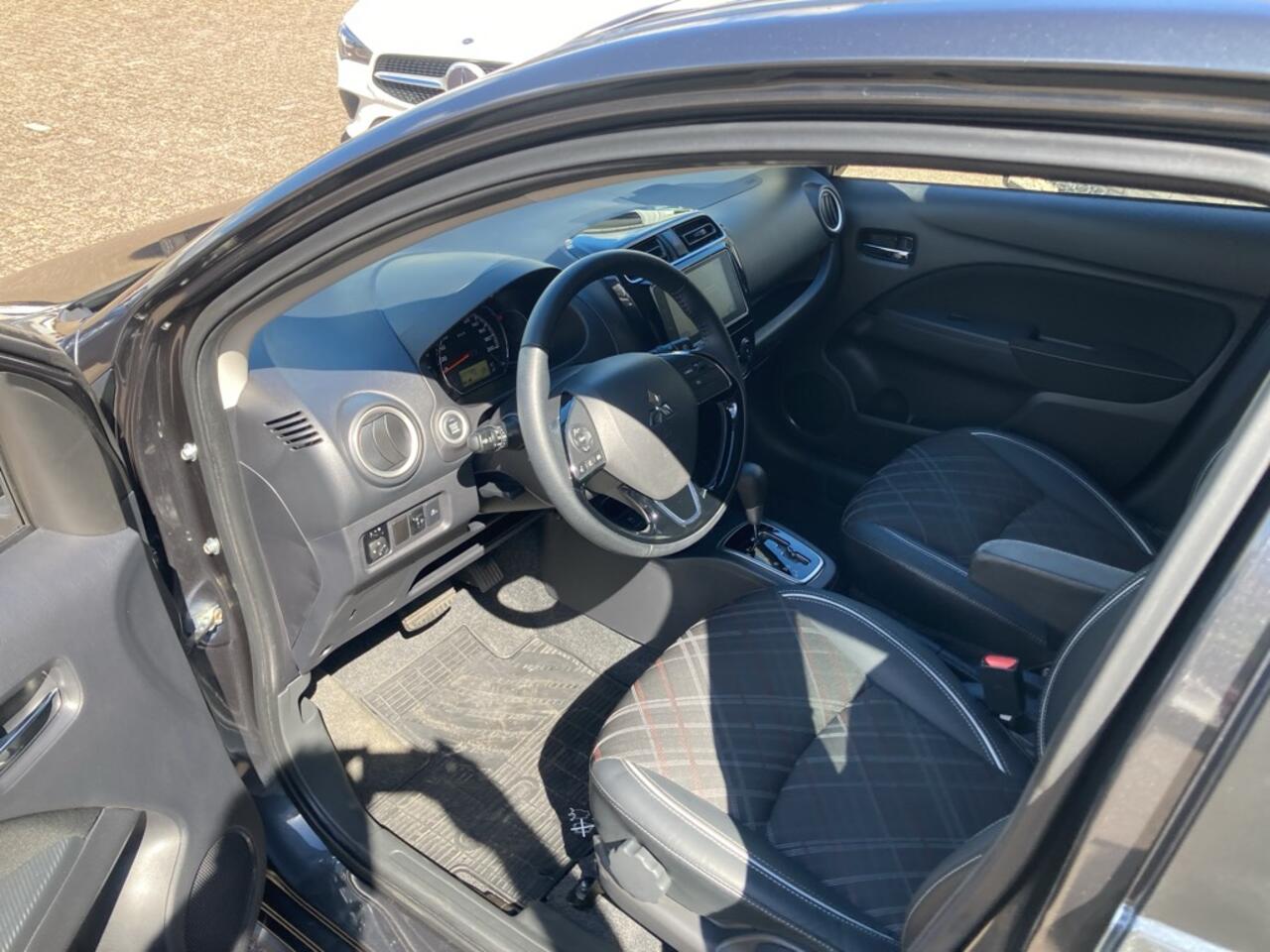 Mitsubishi SPACE STAR 1.2 Instyle AUTOMAAT