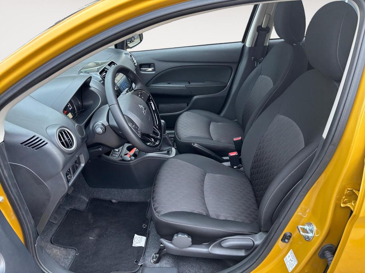 Mitsubishi SPACE STAR 1.2 Dynamic Garantie 2032 | Clima | Cruise | LM velgen | Privacy glass | Camera |