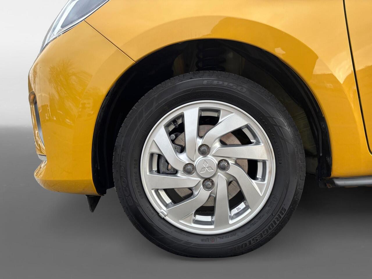 Mitsubishi SPACE STAR 1.2 Dynamic Garantie 2032 | Clima | Cruise | LM velgen | Privacy glass | Camera |