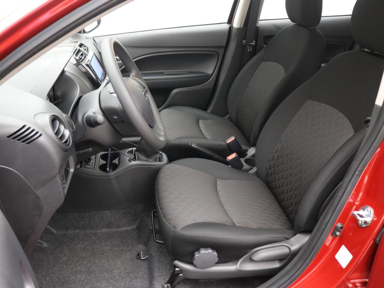 Mitsubishi SPACE STAR 1.2 Active / ¤4135,- Voordeel Op Nieuwprijs / Rijklaarprijs / Direct Leverbaar / 5 Persoons / 8 Jaar Fabrieksgarantie /