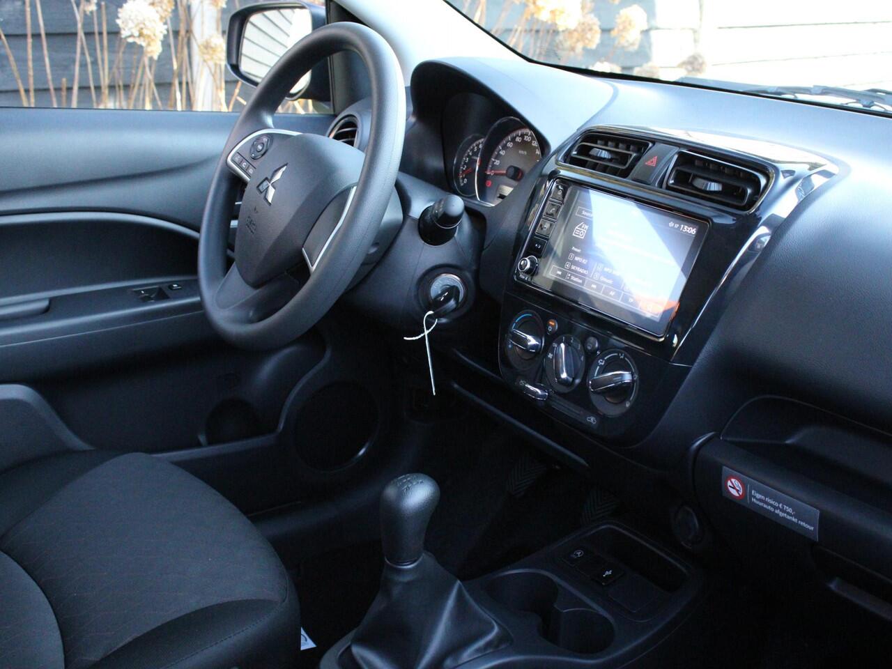 Mitsubishi SPACE STAR Connect+ 1.2 70PK 5DRS Airco, Apple carplay/Android auto, Audio/DAB, Elek.verst.buitenspiegels en ramen voor,