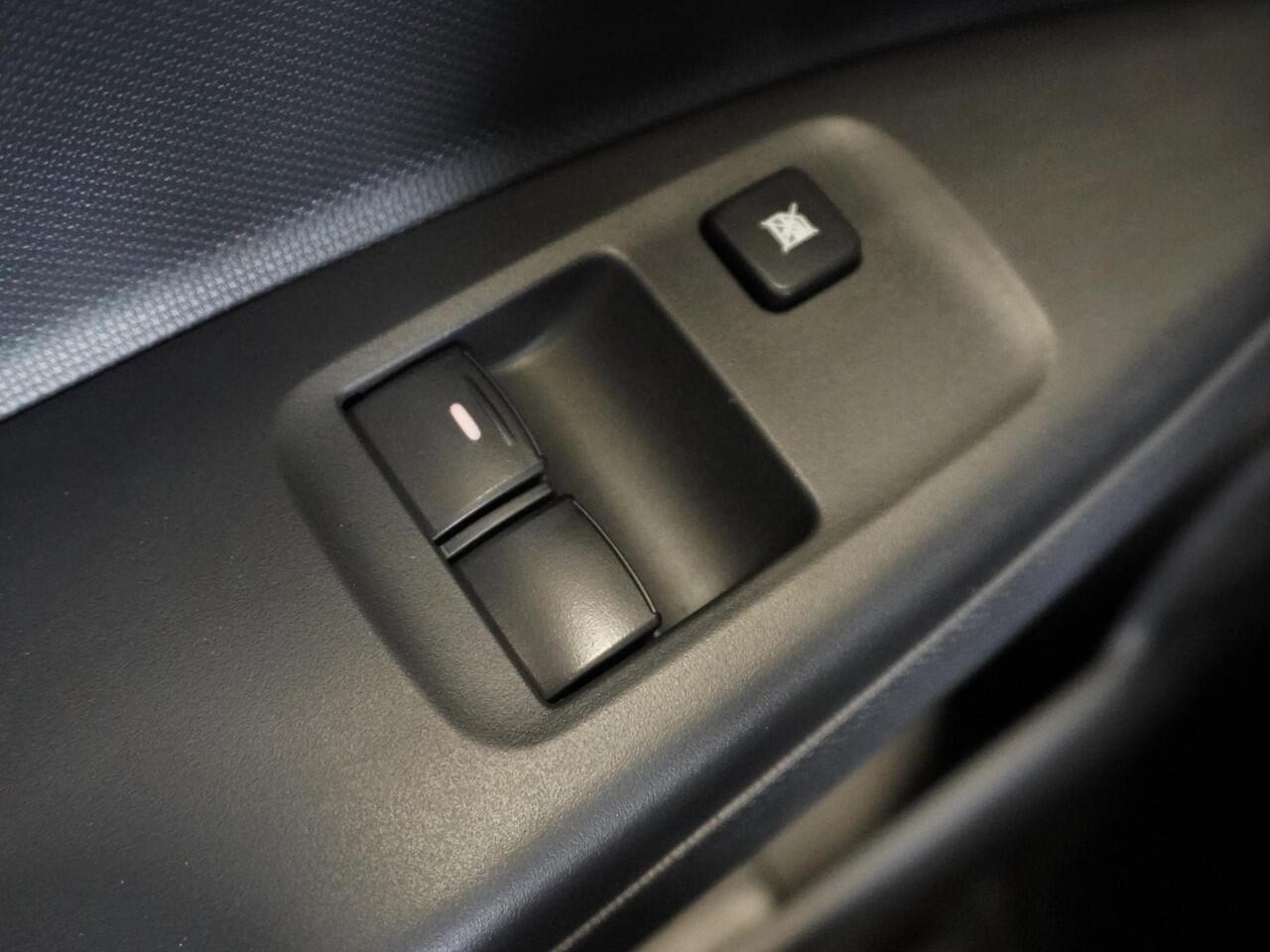 Mitsubishi SPACE STAR 1.2 Active | Airco | Rijklaarprijs | Eur 3000 voordeel | 8 jaar garantie en registratie 2025!