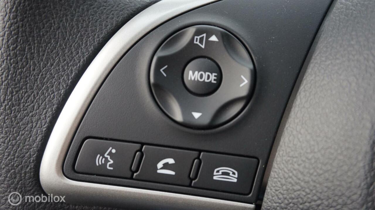 Mitsubishi SPACE STAR 1.2 Connect+ van ¤20.080 voor ¤19.080