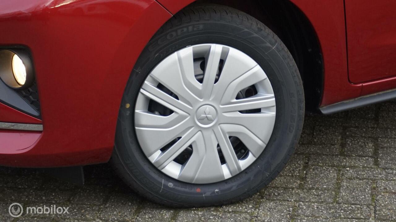Mitsubishi SPACE STAR 1.2 Connect+ van ¤20.080 voor ¤19.080