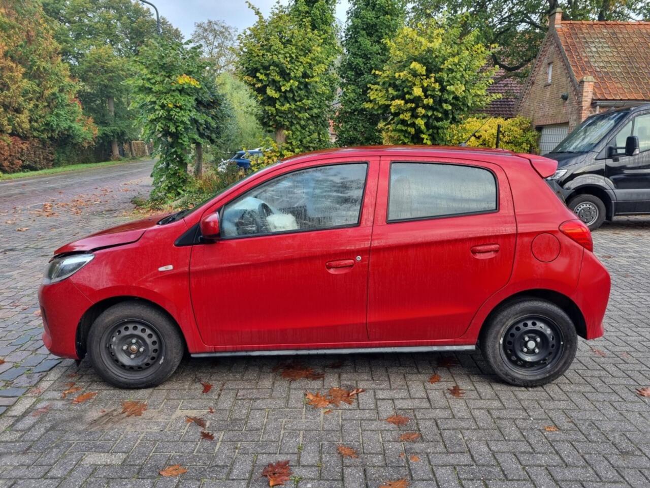 Mitsubishi SPACE STAR 1.2 Connect+