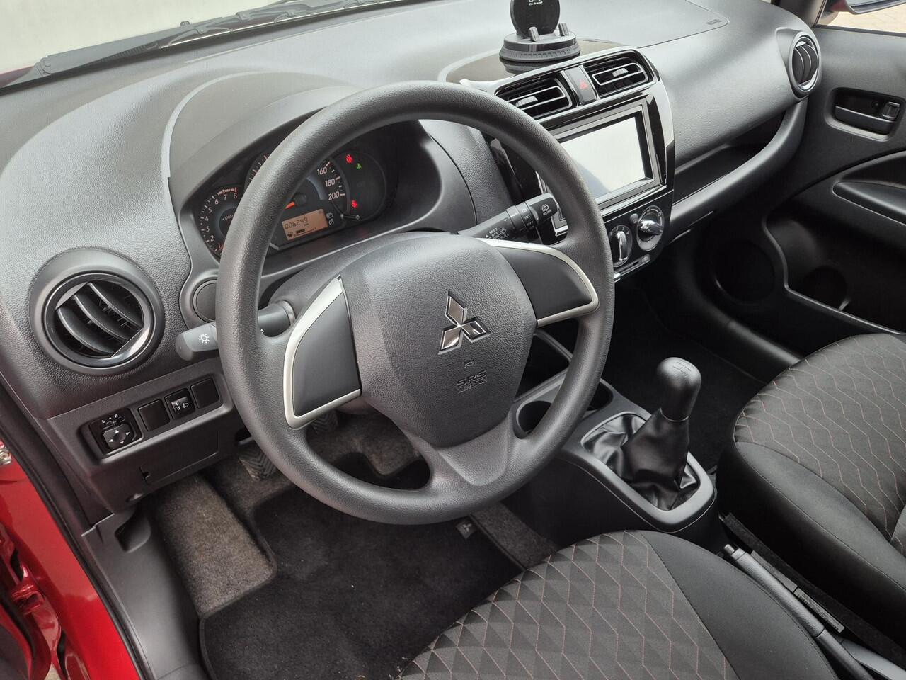 Mitsubishi SPACE STAR 1.2 Connect+ Handgeschakeld / 8 Jaar Fabrieksgarantie / All season banden / Airco / Elektrische ramen voor / DAB radio / Bluetooth telefoonvoorbereiding /