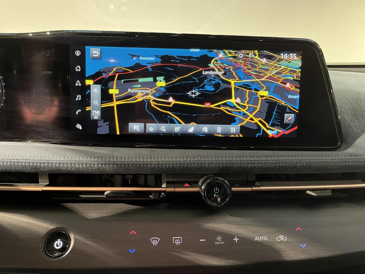 Nissan Ariya Evolve 91 kWh | Leder | 360° Camera | Navigatie | Stoelverwarming |