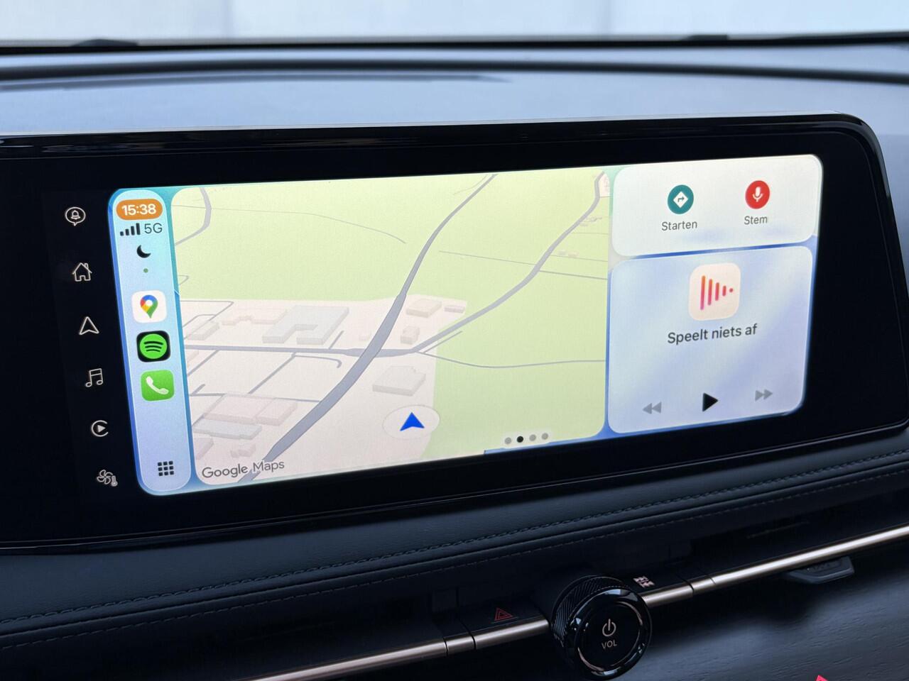 Nissan Ariya Advance 66 kWh / SOH 99% / Apple Carplay & Android Auto / 360 Graden camera / Elektrische achterklep / Adaptieve cruise control / 100% Dealeronderhouden