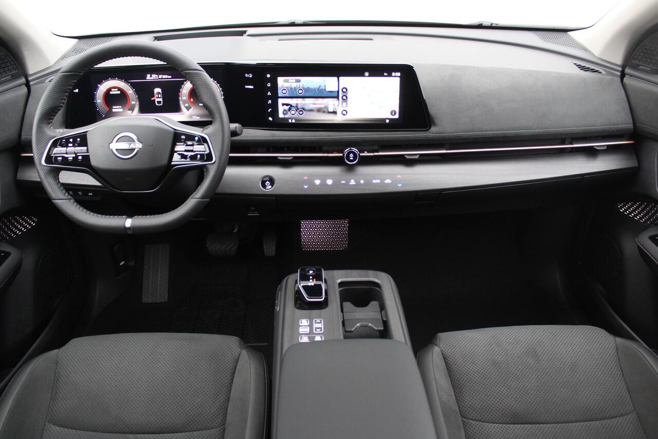 Nissan Ariya Evolve 91 kWh / ¤3.000,- Nissan Voorraadvoordeel / Nieuw uit Voorraad Leverbaar/ 20 Inch Velgen / Schuif/Kanteldak / Navigatie / 360 Graden Camera /