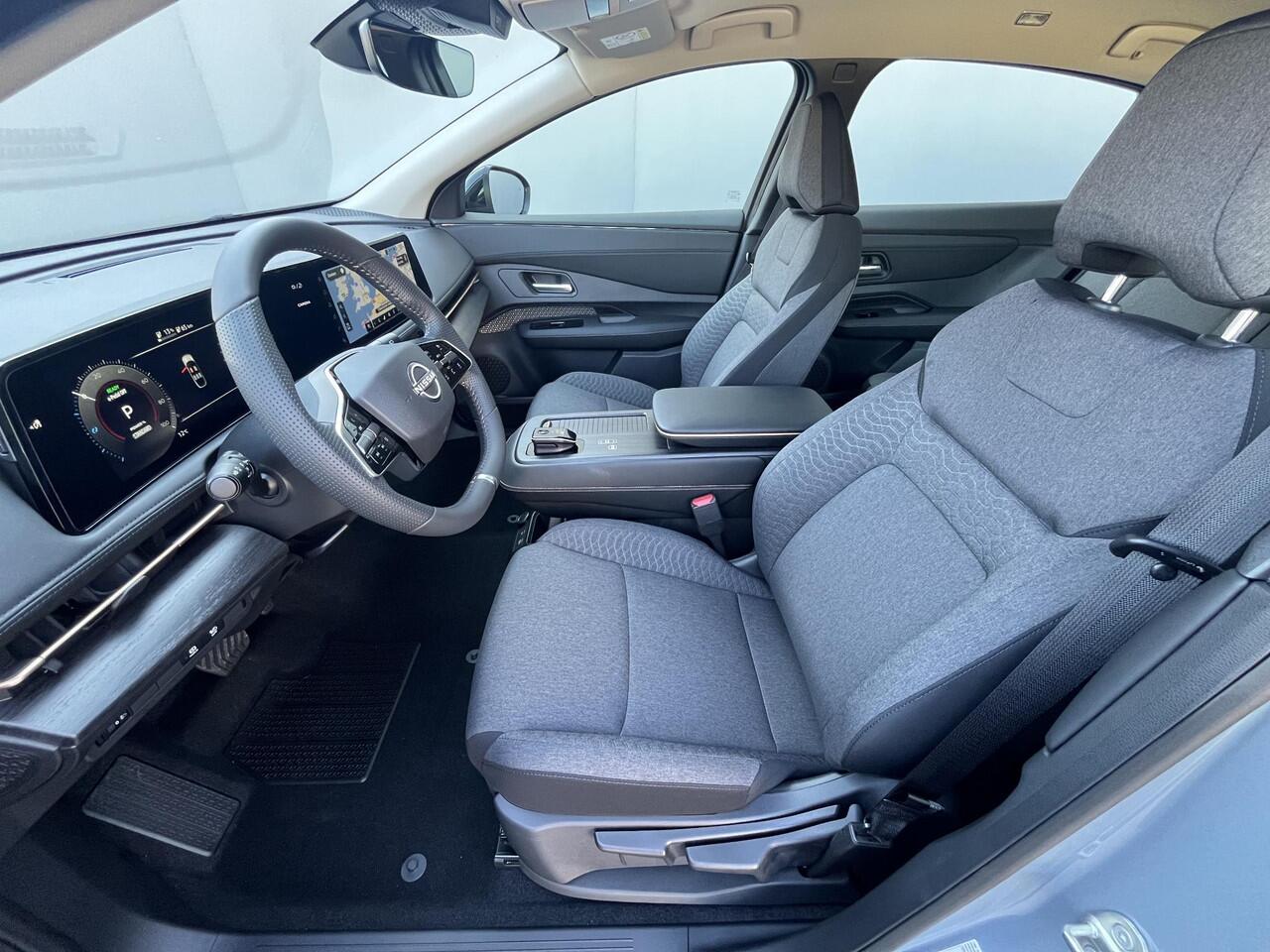 Nissan Ariya Limited Edition 91 kWh / ¤ 3.500,- Prijsverlaging + ¤ 3.000,- korting / NIEUW uit voorraad leverbaar! / Achteruitrijcamera / Apple Carplay & Android Auto / Navigatie full map / Keyless Entry & Start / Adaptieve Cruise Control / Climate Control /