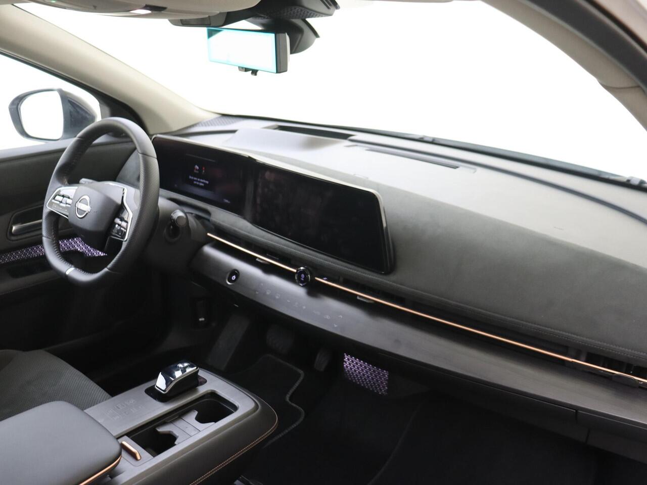 Nissan Ariya Evolve 91 kWh | Schuif-/Kanteldak | BOSE Audio | Head-Up Display | 20'' Inch Velgen | 360 Camera | Stoel- en Stuurverwarming | Apple CarPlay & Android Auto