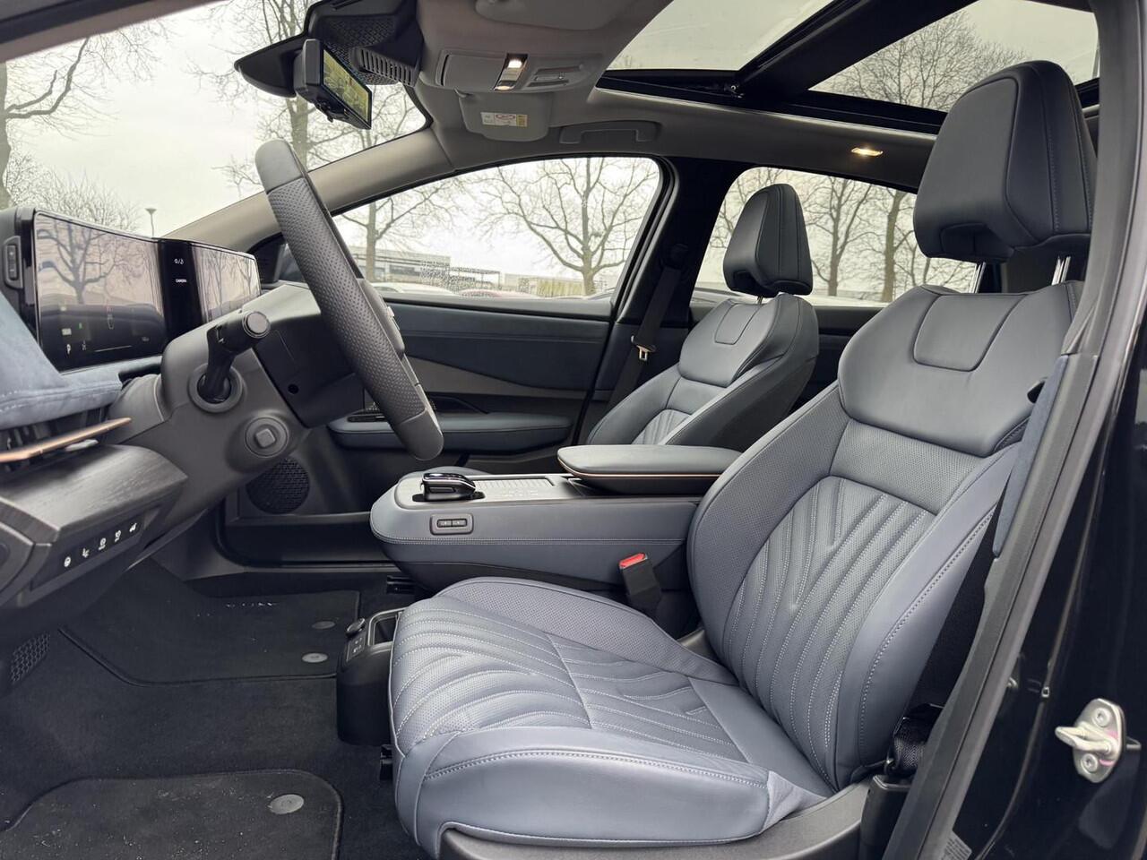 Nissan Ariya Evolve 91 kWh Nappaleder Interieur!