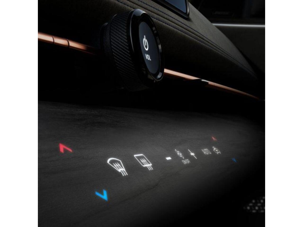 Nissan Ariya Evolve 91 kWh 242PK | BOSE Audio | Head-Up Display | 20'' Inch Velgen | 360 Camera | Stoel- en Stuurverwarming | Nieuw uit voorraad leverbaar!