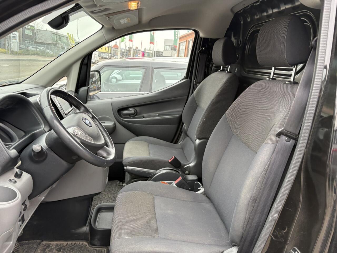 Nissan E-NV200 Business 40 kWh elektrisch!