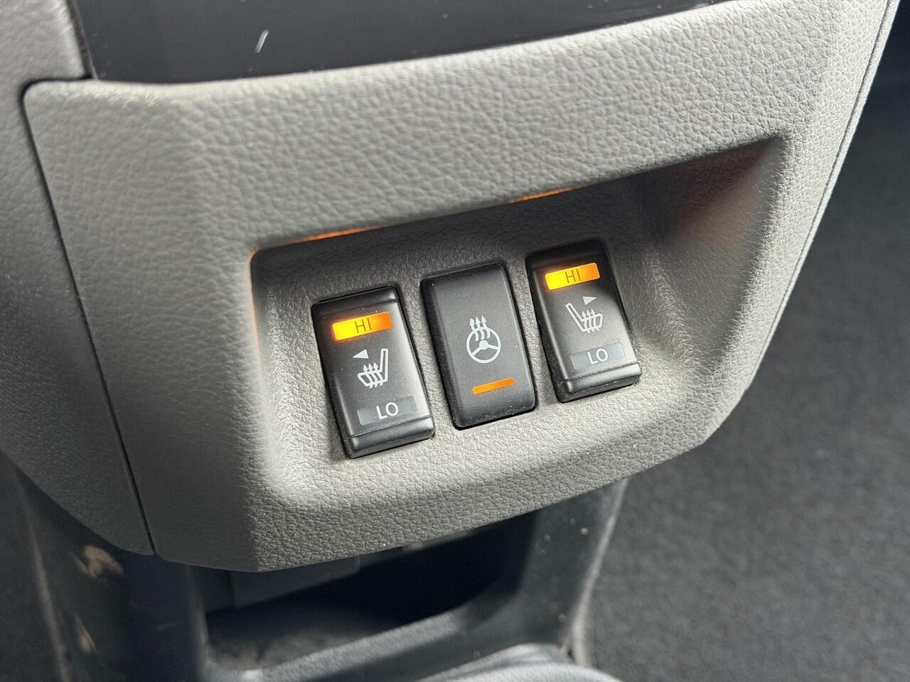 Nissan E-NV200 Business 40 kWh / Trekhaak / Navigatie / Camera / Multimedia Bluetooth / Stoelverwarming / Stuurwiel Verwarming / Cruise / Clima /