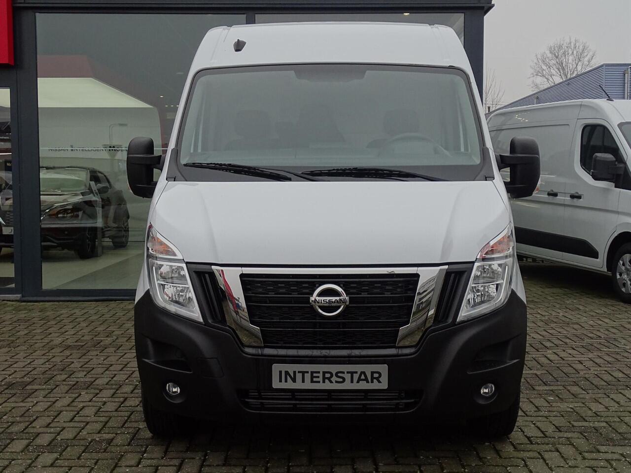 Nissan INTERSTAR 2.3 dCi L2H2 N-Connecta | Van 35830 Voor 25950 EX | Navigatie | Achteruitrijcamera | Trekhaak | Cruise Control | Parkeersensoren |