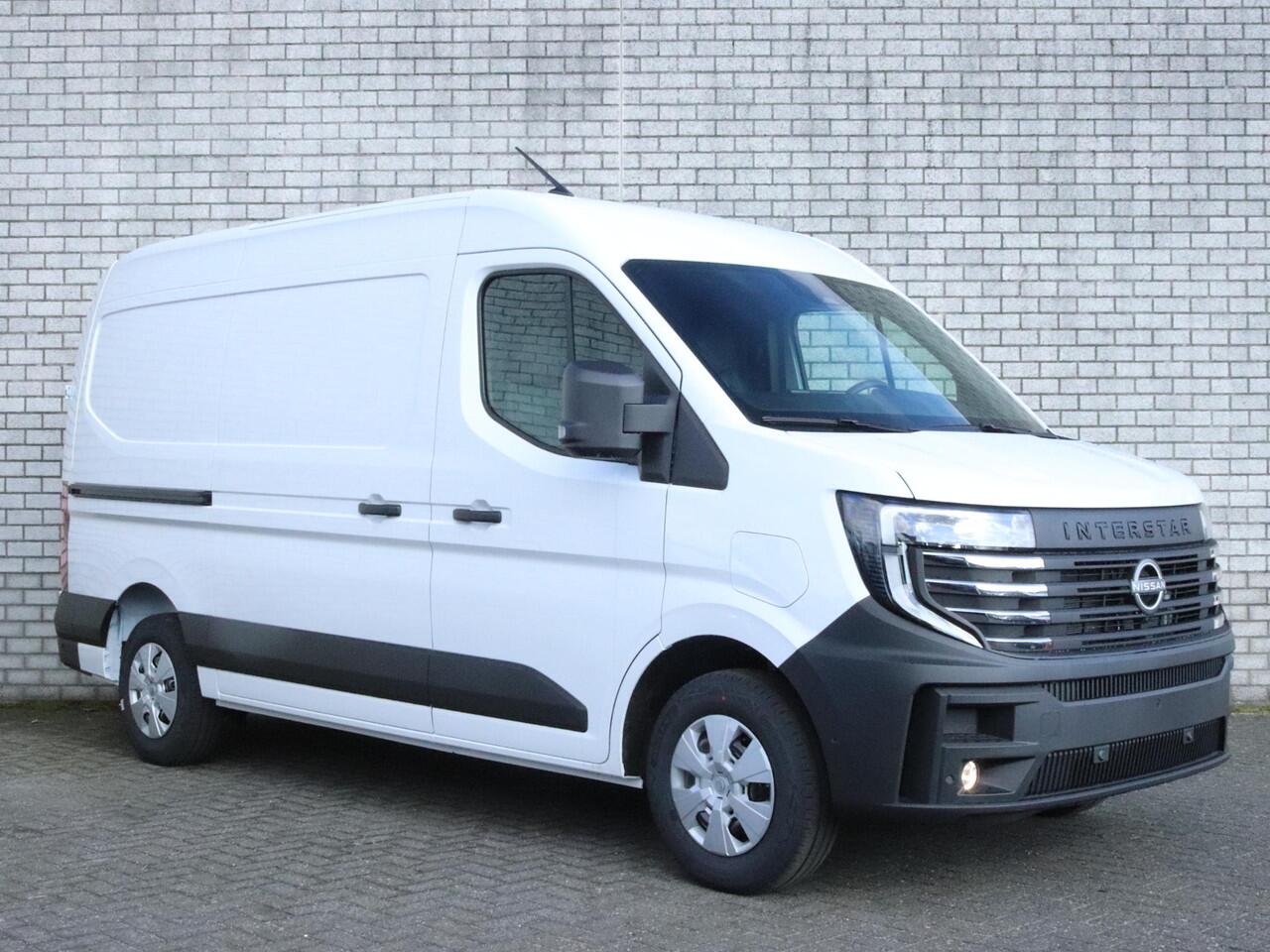 Nissan INTERSTAR Interstar-e L2H2 Limited 87 kWh | Achteruitrijcamera | Voorruitverwarming | Apple Carplay/Android Auto |