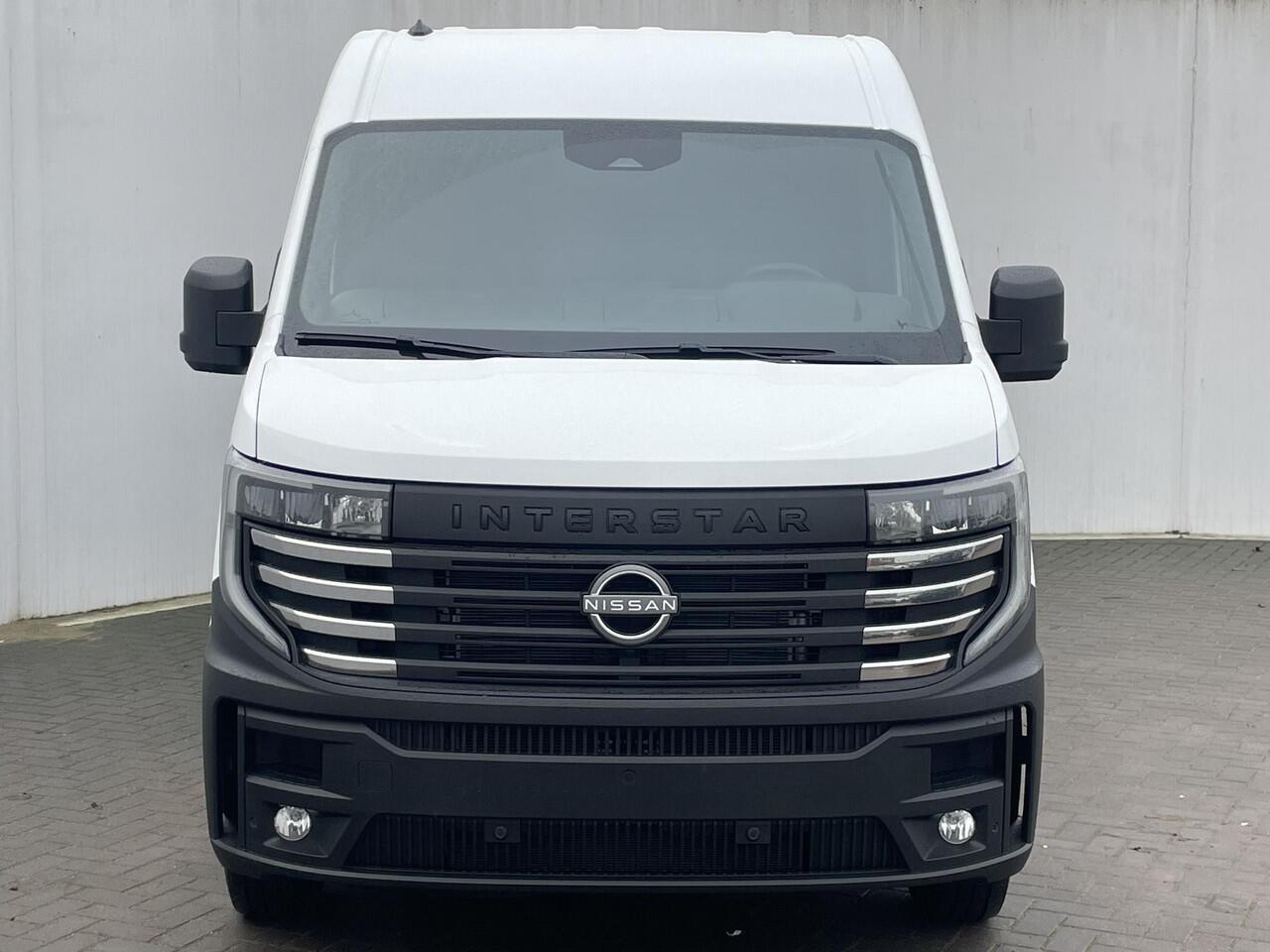 Nissan INTERSTAR -e L2H2 Limited 87 kWh / Direct uit voorraad leverbaar / Trekgewicht 2000KG / Apple Carplay/Android Auto / Achteruitrijcamera / Cruise control / Voorstoelen Verwarmd /