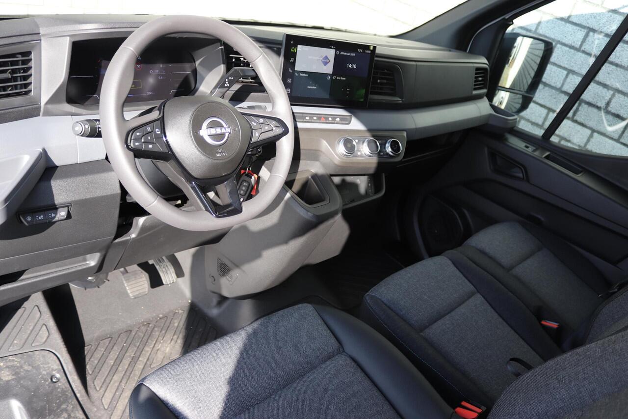 Nissan INTERSTAR Interstar-e L2H2 Limited 87 kWh | Achteruitrijcamera | Voorruitverwarming | Apple CarPlay / Android Auto |