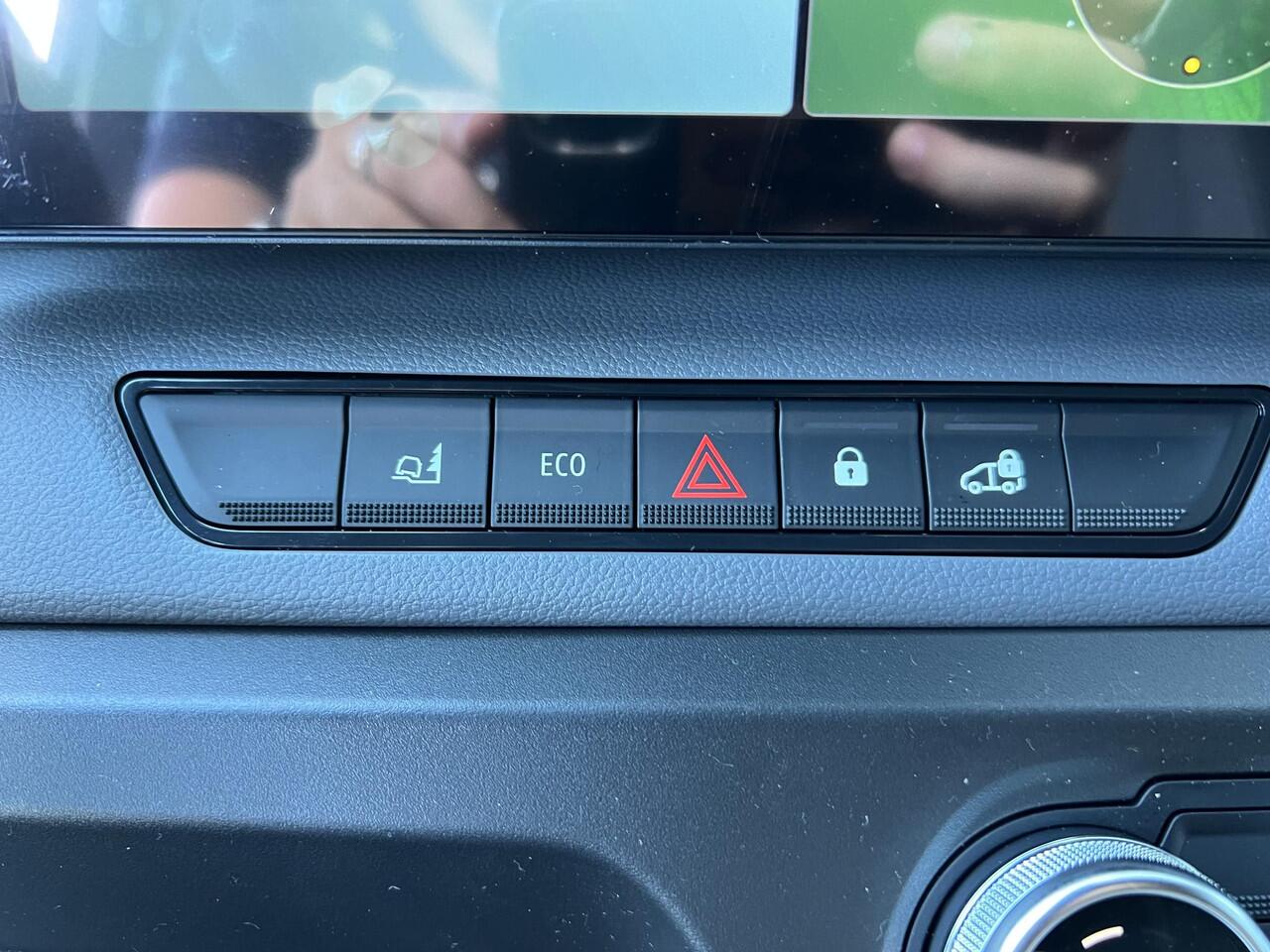 Nissan INTERSTAR Interstar-e L2H2 Limited 87 kWh