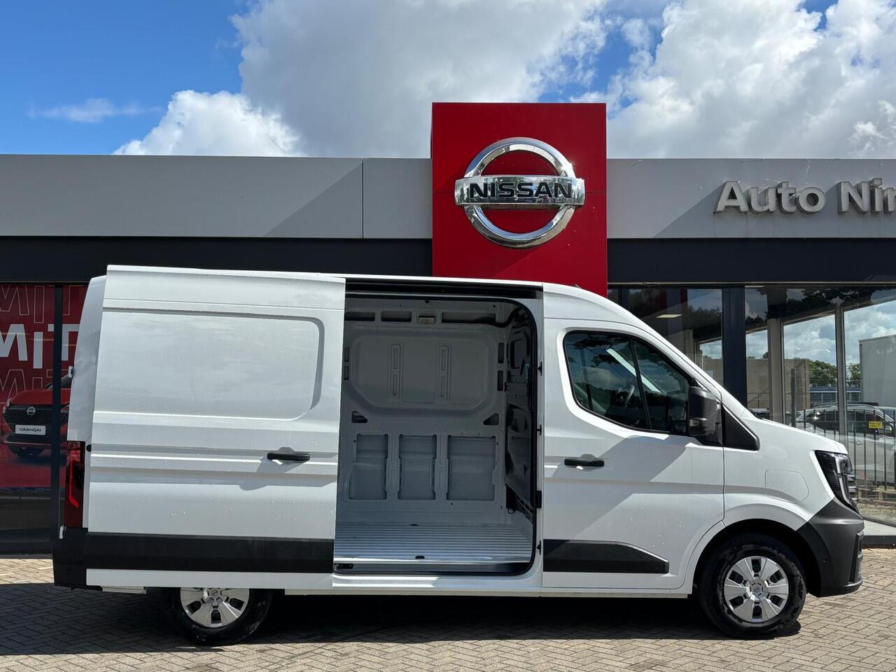 Nissan INTERSTAR Interstar-e L2H2 Limited 87 kWh | 22kW AC LADER | 130kW DC SNELLADER | 3.500 KG GVW | APPLE CARPLAY/ANDROID AUTO | CAMERA |